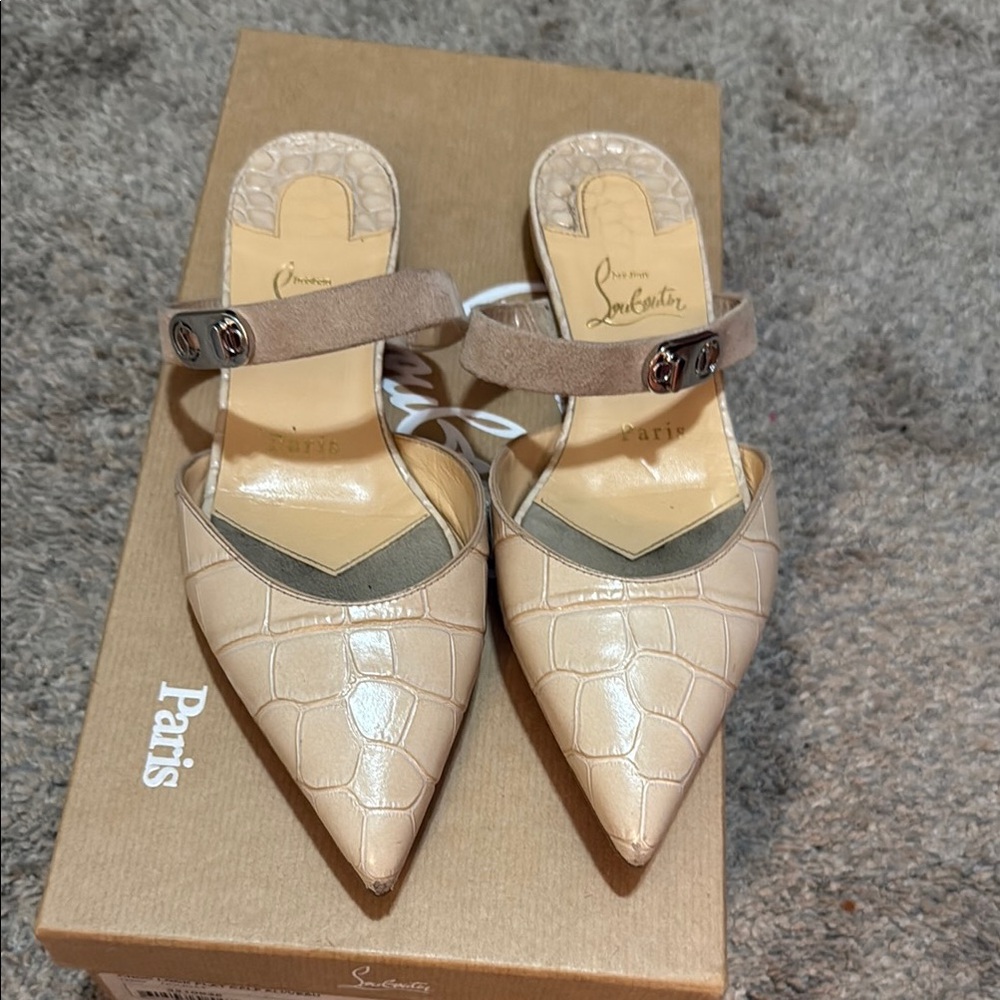 Christian Louboutin Cream Heels Elegant Design